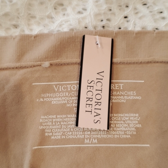 Victoria secret hiphugger panties - Picture 4 of 6